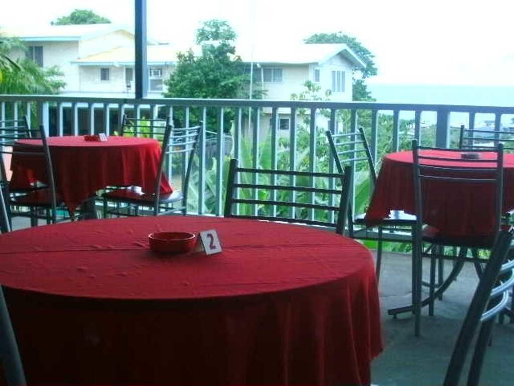 Red Mansion Comfort Inn Honiara Exteriör bild